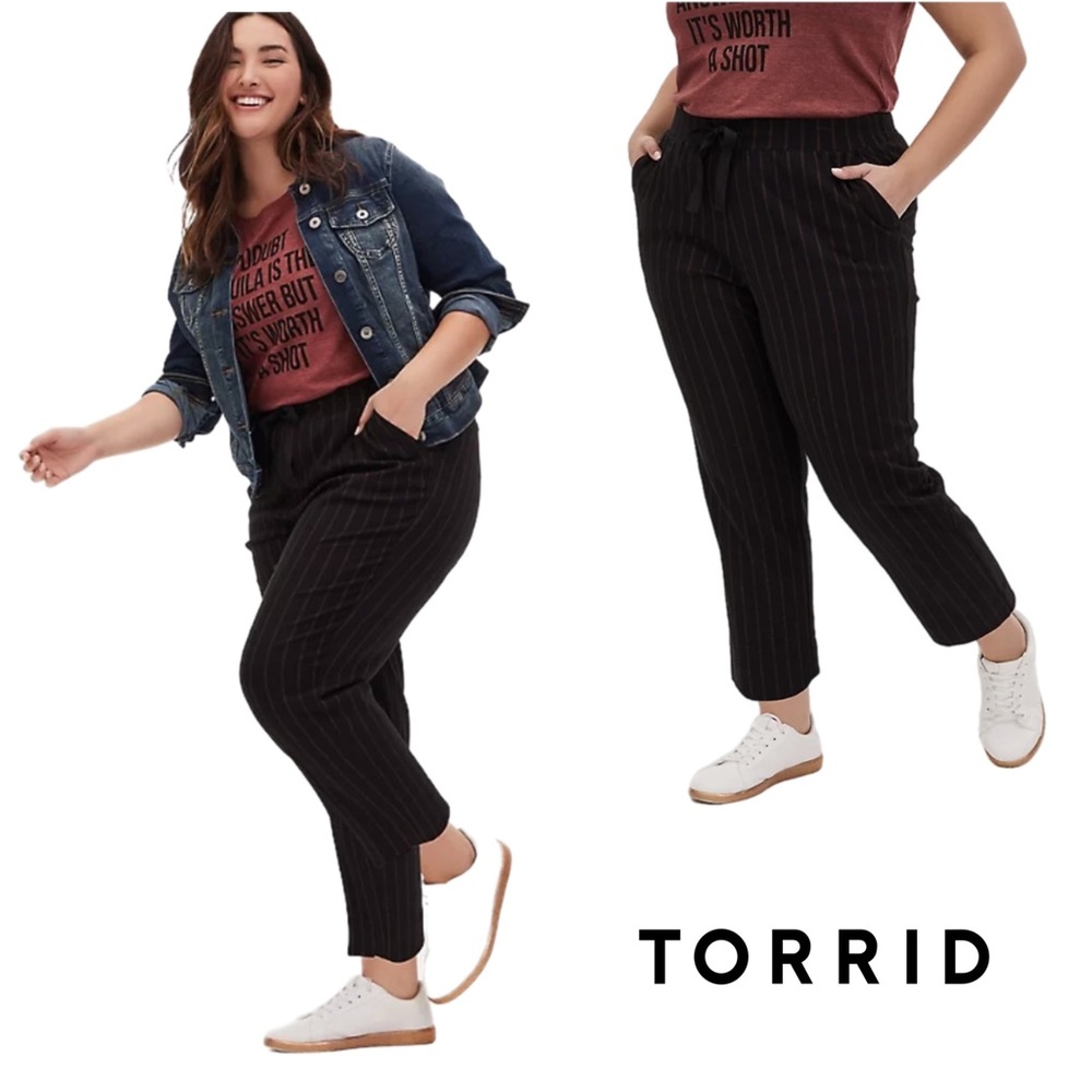 NEW TORRID BLACK STRIPE TWILL DRAWSTRING CROP PANT